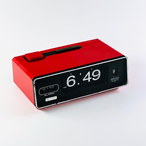 70s 세이코 빈티지 무선 탁상 플립 시계