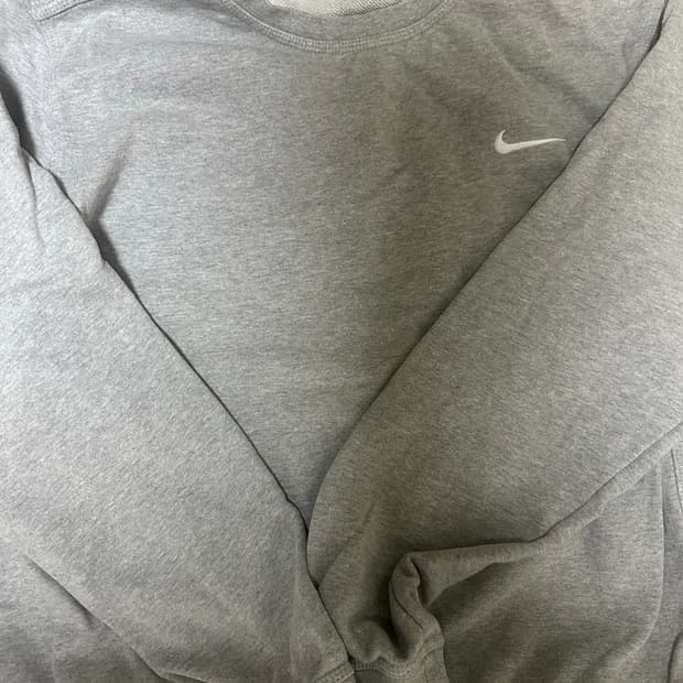 나이키 회색 맨투맨 L