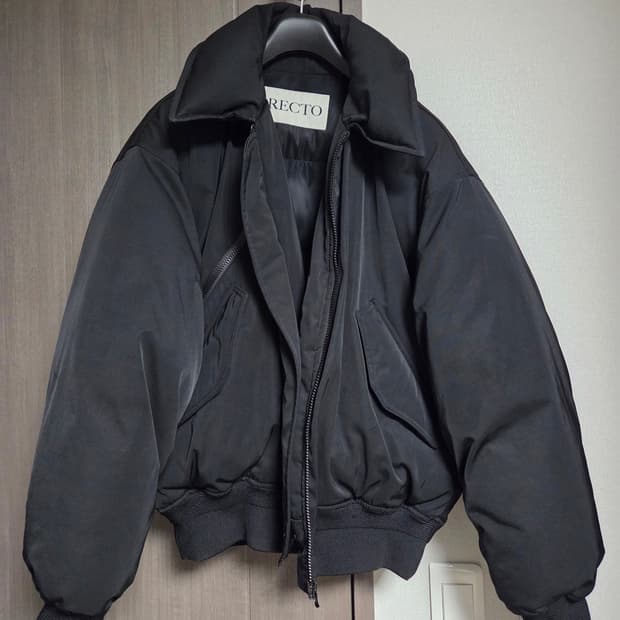 사이즈 L) 렉토 포코노 패딩 RECTO 패딩