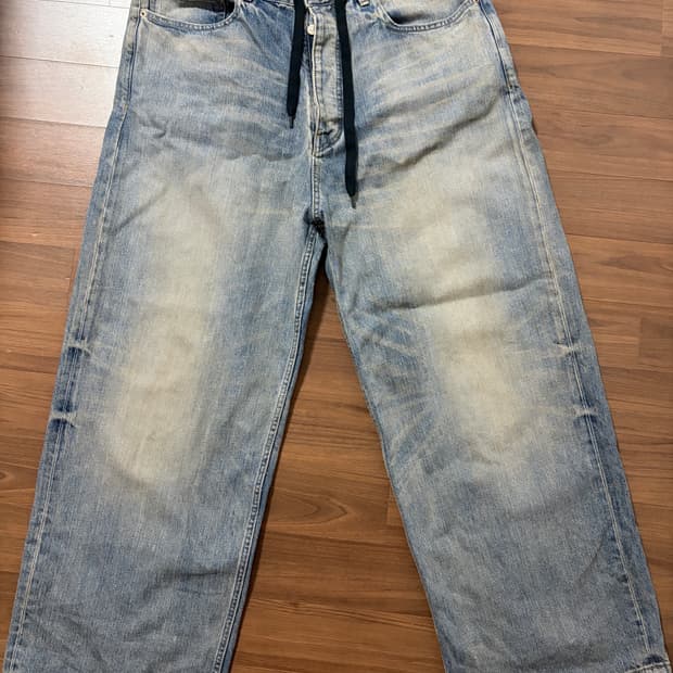 (S) 발렌시아가 오버사이즈 배기 팬츠 라이트 블루 판매합니다