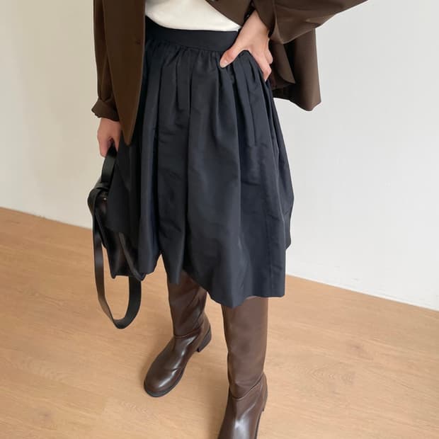 MIU MIU PLEATS MINI SKIRT