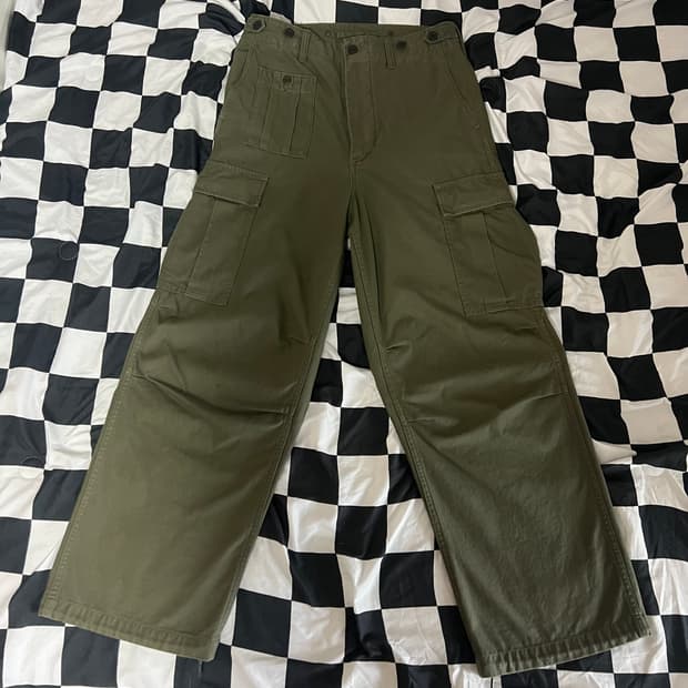 나이젤카본 아미카고팬츠 30사이즈(다크그린올리브)