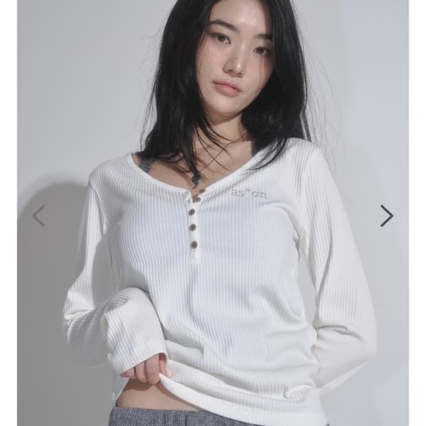 애즈온 버튼티