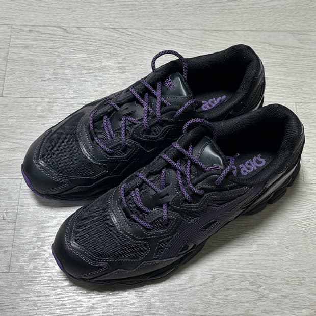 아식스 x 니들스 젤NYC 블랙 퍼플 280