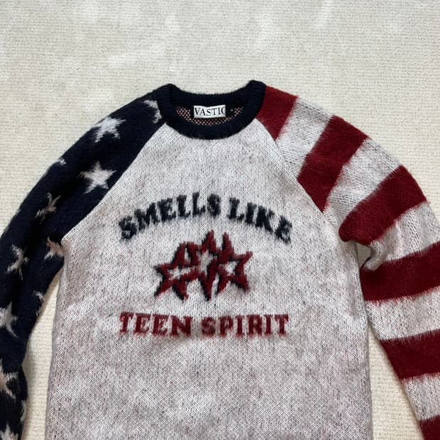 바스틱 VASTIC 아메리칸 브러쉬 니트(아이보리)