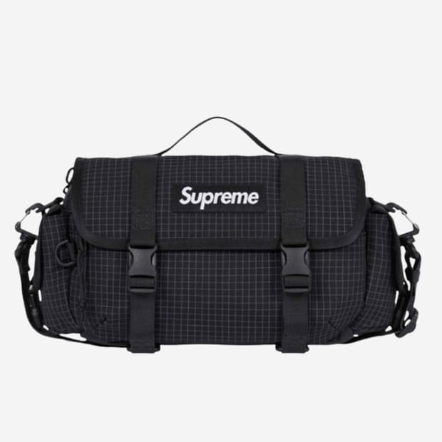 슈프림 미니 더플백 블랙  24ss