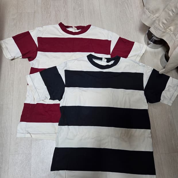 웨어하우스 warehouse 보더티2장 팝니다