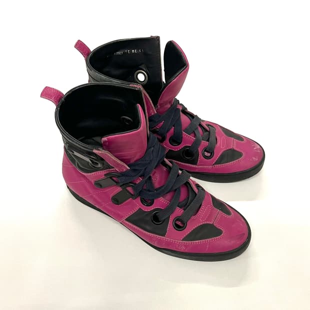 디올 옴므 크리스 반 아쉐 레더 하이탑 스니커즈