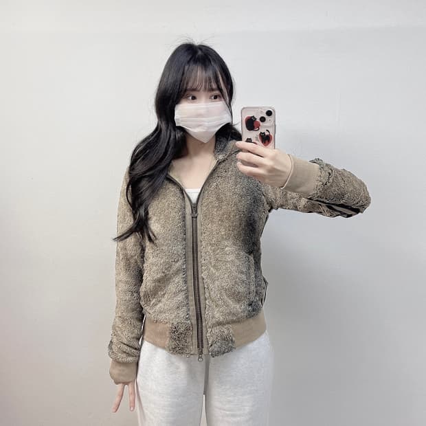 아디다스 퍼 이지 후드집업 브라운