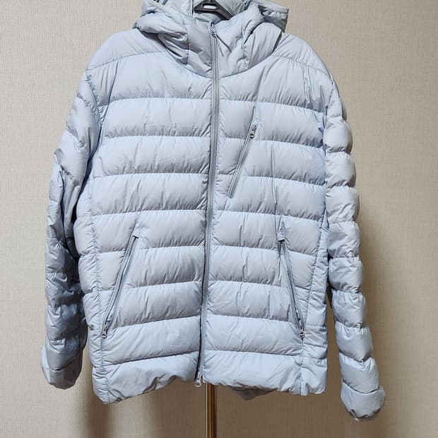 무탠다드 경량패딩