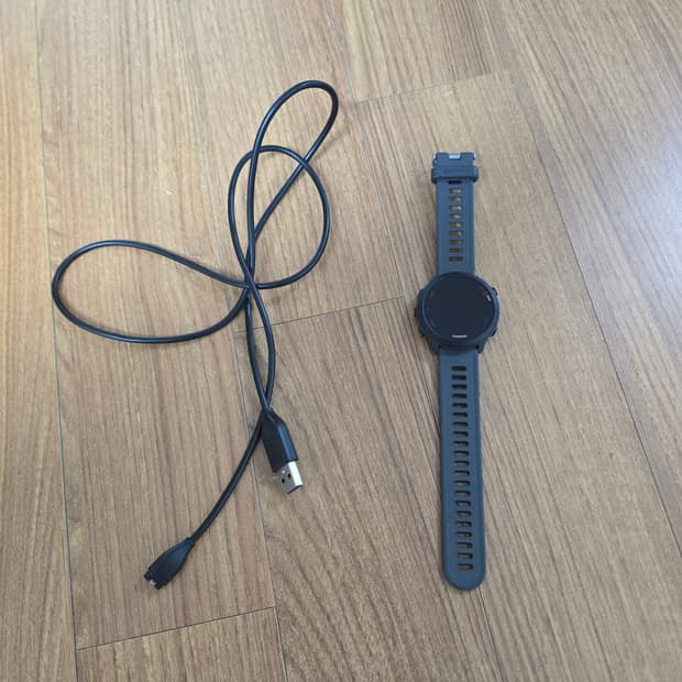 가민 포러너 55 워치 팝니다