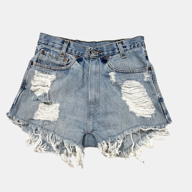 vintage levi’s denim shorts   
