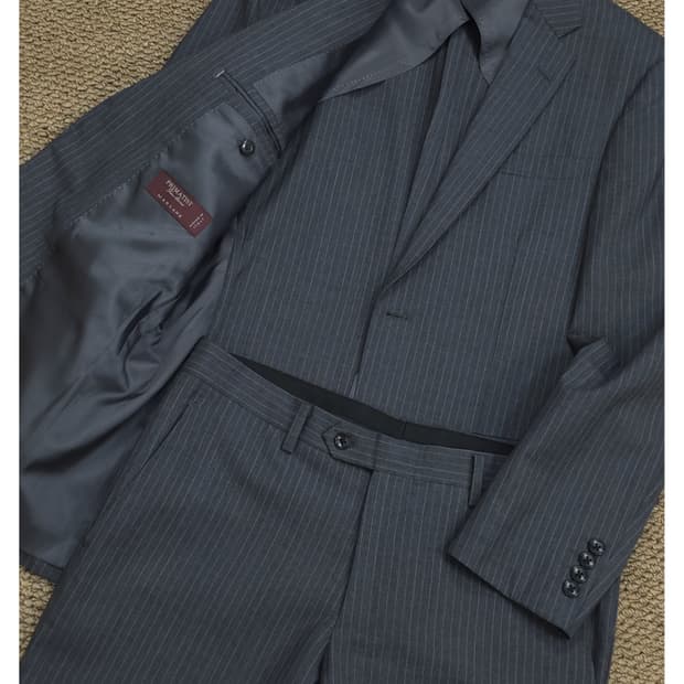 이태리 PRIMATIST사의 파인메리노 썸머 울100% 수트셋업