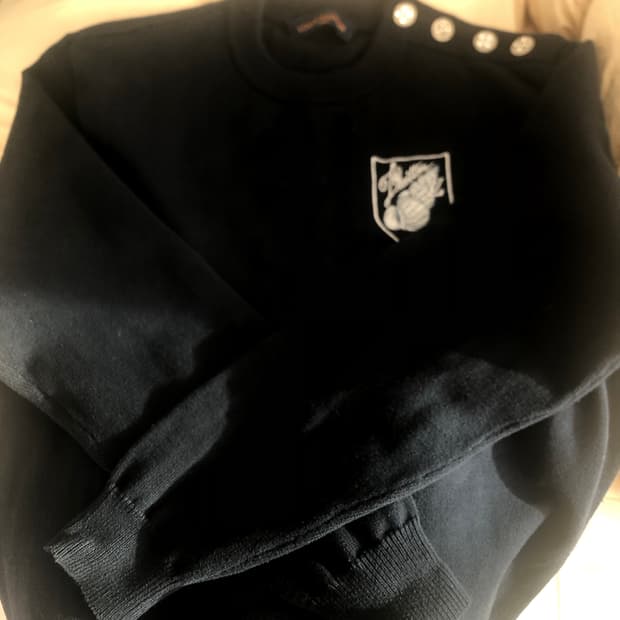 루이비통 엠브로이더드 니트 L