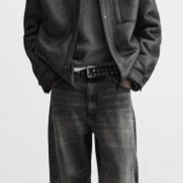 자라 가죽자켓 블랙 판매합니다