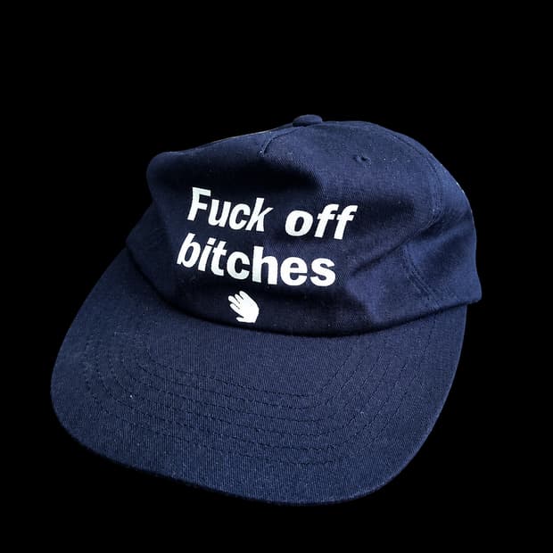 오늘만 판매) 하키스틱찹 fuck off bitches 모자