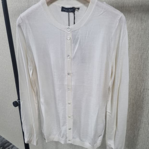 이태리 명품 브랜드 안드레모리스 긴팔가디건