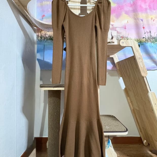 want 머메이드롱퍼프니트원피스 (정가69,000)새옷