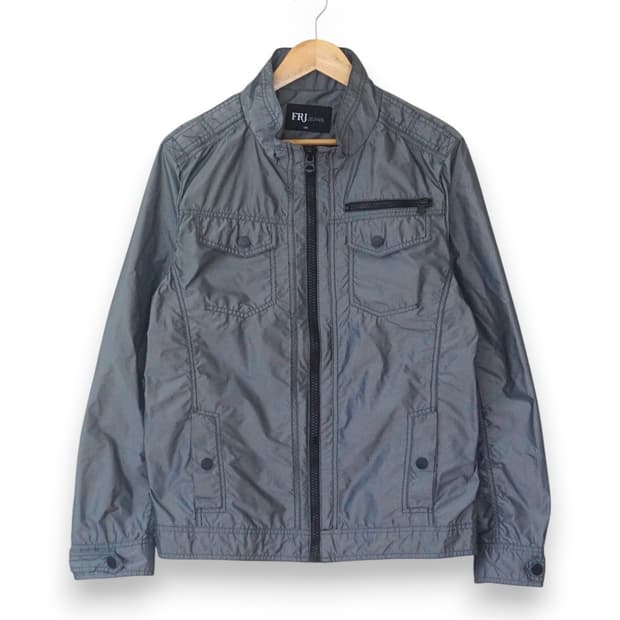 메탈릭 실버 빈티지 지켓