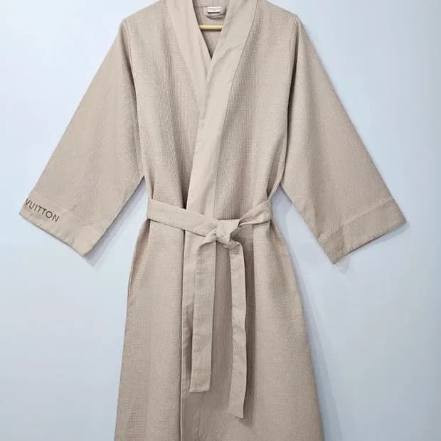 정품 루이비통 LOUIS VUITTON 베이지 와플 로브 S