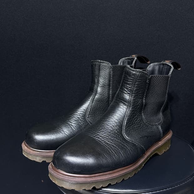 닥터마틴 첼시 부츠