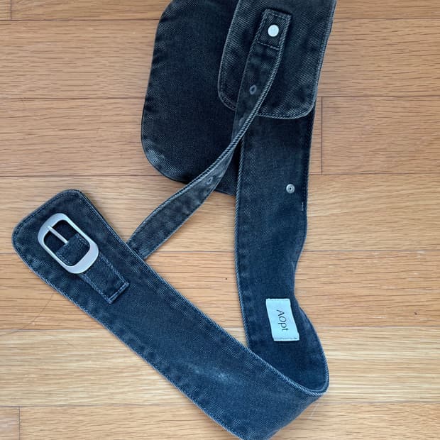 Aopt 아옵트 데님벨트백