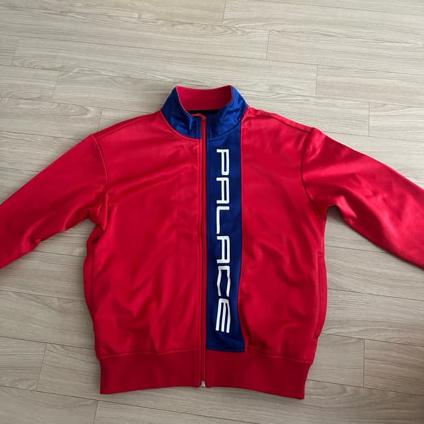 팔라스 트레이닝 트랙탑