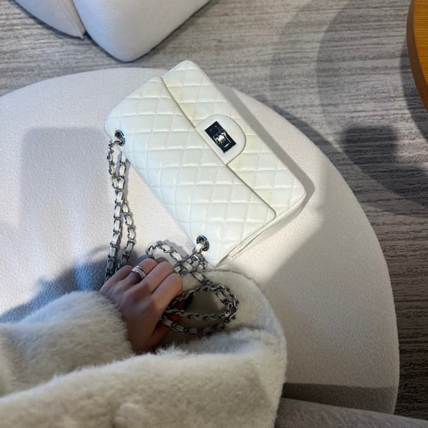 소가죽 퀄팅백 판매해요