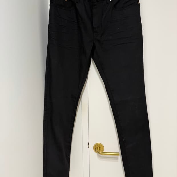 생로랑 생지 블랙진 (미착용)