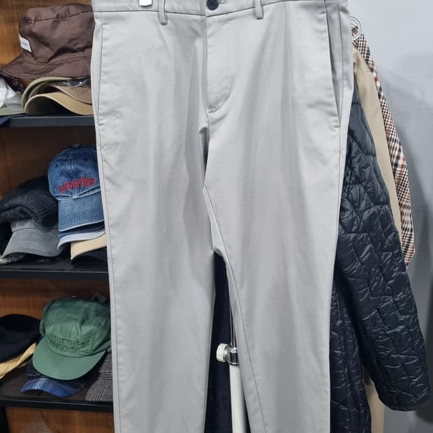 theory 띠어리 32사이즈 남성 봄바지 32사이즈