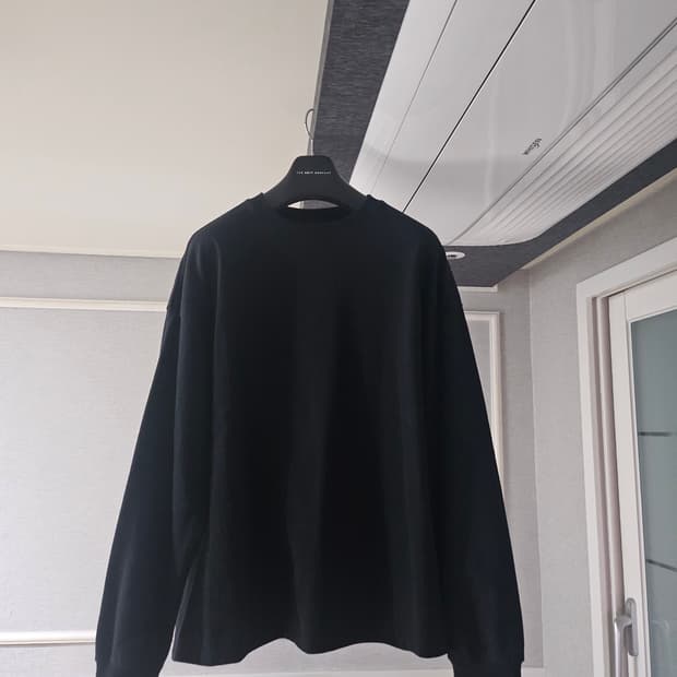 [거의 새것] 메종미네드 오버핏 니트 롱슬리브 티셔츠 S