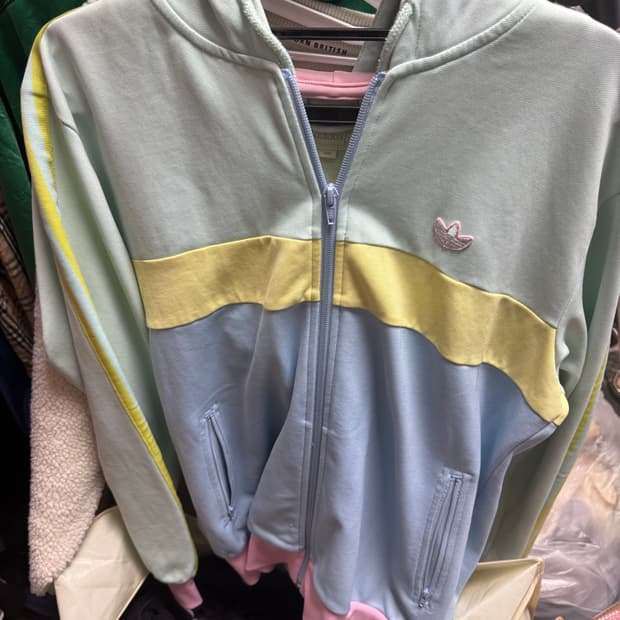 아디다스 솜사탕맛 져지