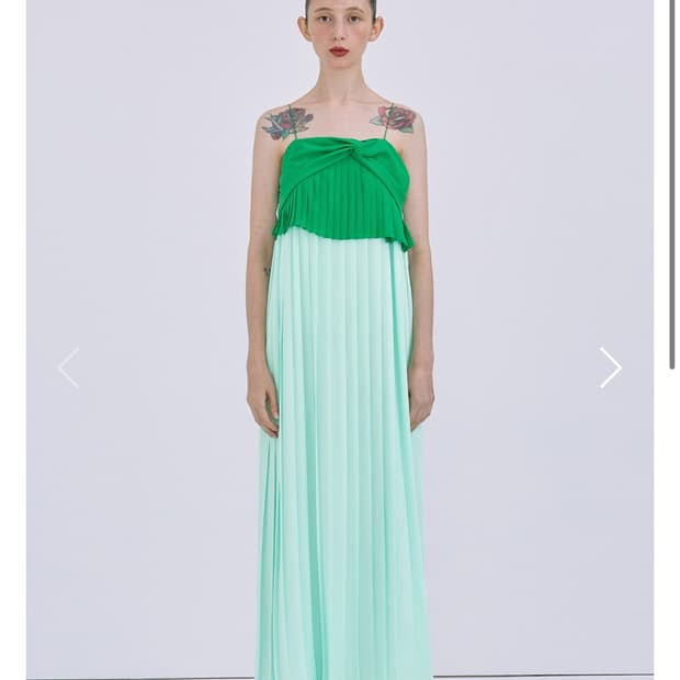 분더캄머 플리츠 드레스 원피스 S