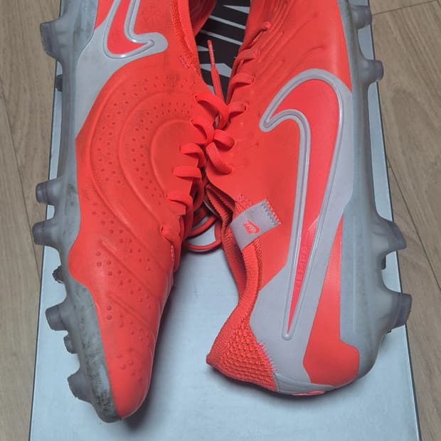 나이키 티엠포 레전드10 엘리트 265