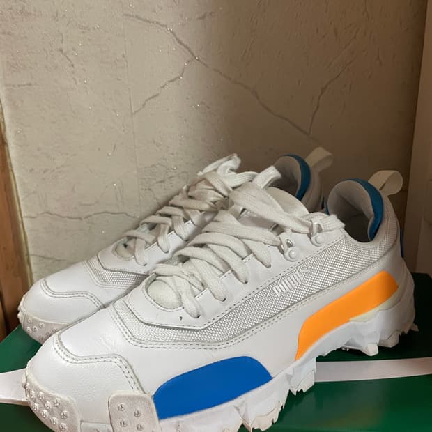 퓨마 트레일폭스 레더 어글리슈즈 화이트 운동화 260