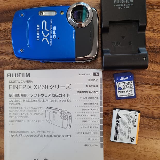[S급 상태] 바로 사용 구성 후지필름 FinePix XP30 블루 