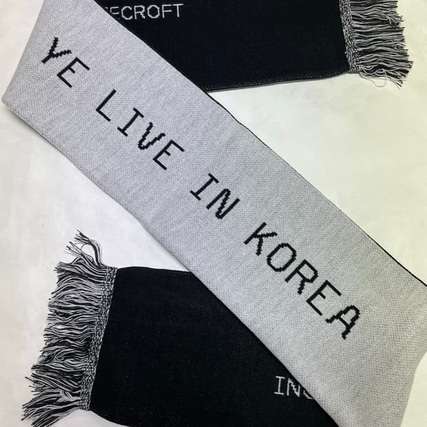 [미개봉] 칸예 머플러 ye live in korea /vip 전용 굿즈