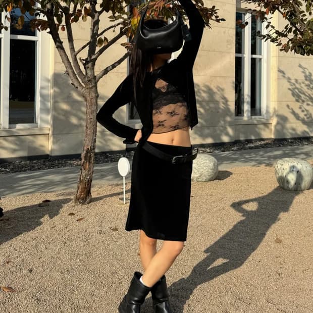 G BOX MIDI SKIRT (BLACK)