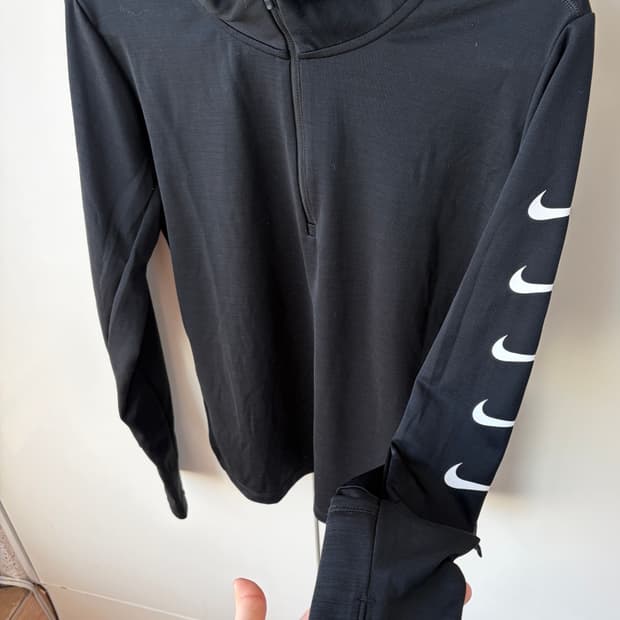 나이키 DRI-FIT 러닝 상의 M