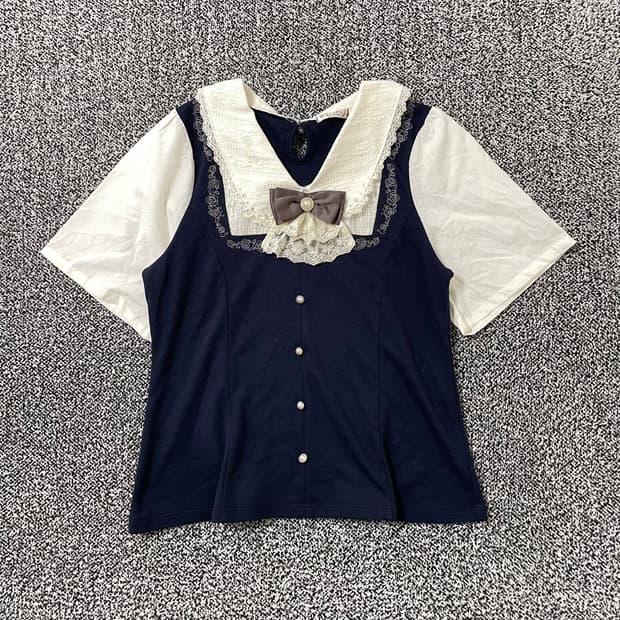 빈티지9. 엑시즈팜 axes femme 리본 반팔블라우스 공겜여주 로리타