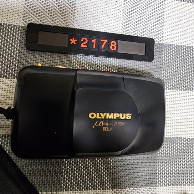 올림푸스 뮤 줌 디럭스 블랙바디 필름카메라 파우치포함