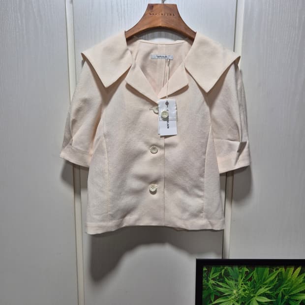 (세일)(새상품)코벳블랑 반팔 블라우스 아이보리