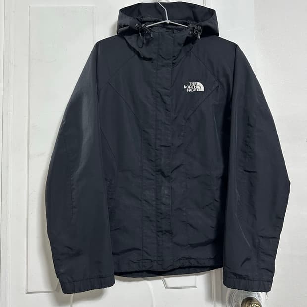 노스페이스 바람막이