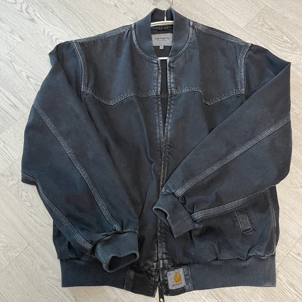 칼하트 wip og 산타페 봄버 블랙 s