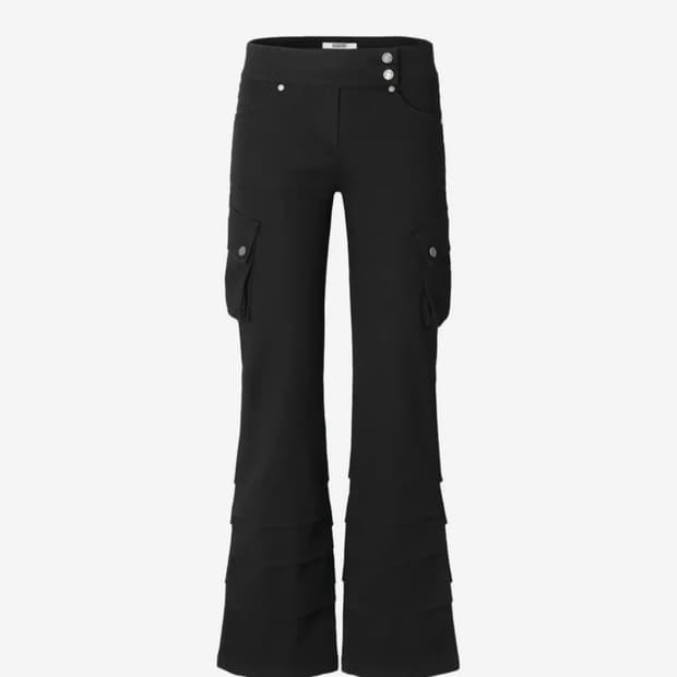 카키포인트 Cargo Shirring Bootcut Pants black