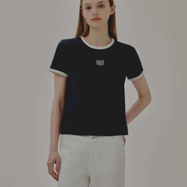 [정품/택달린새상품] 마리떼 로고 크롭티 네이비 M 판매합니다