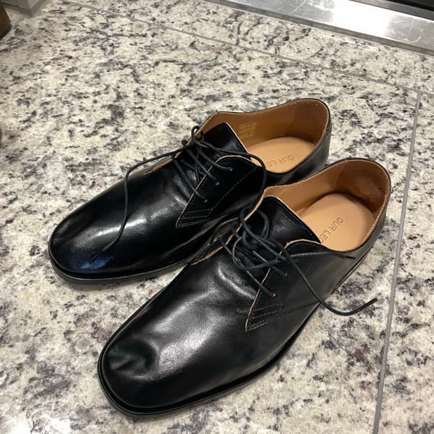 아워레거시 컬랩싱 컨설턴트더비 슈즈