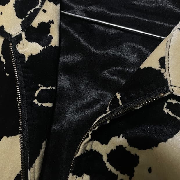 슈프림 15fw 벨벳틴 카우 워크자켓