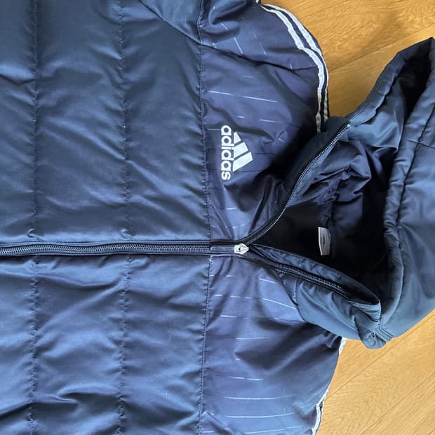 아디다스롱패딩