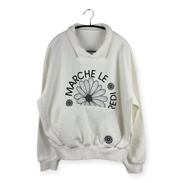 (F) 마르디메크르디 플라워 리폼 카라 맨투맨 화이트